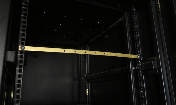 Barra Cobre-Baado 19-pulgadas-Rack req-M6
