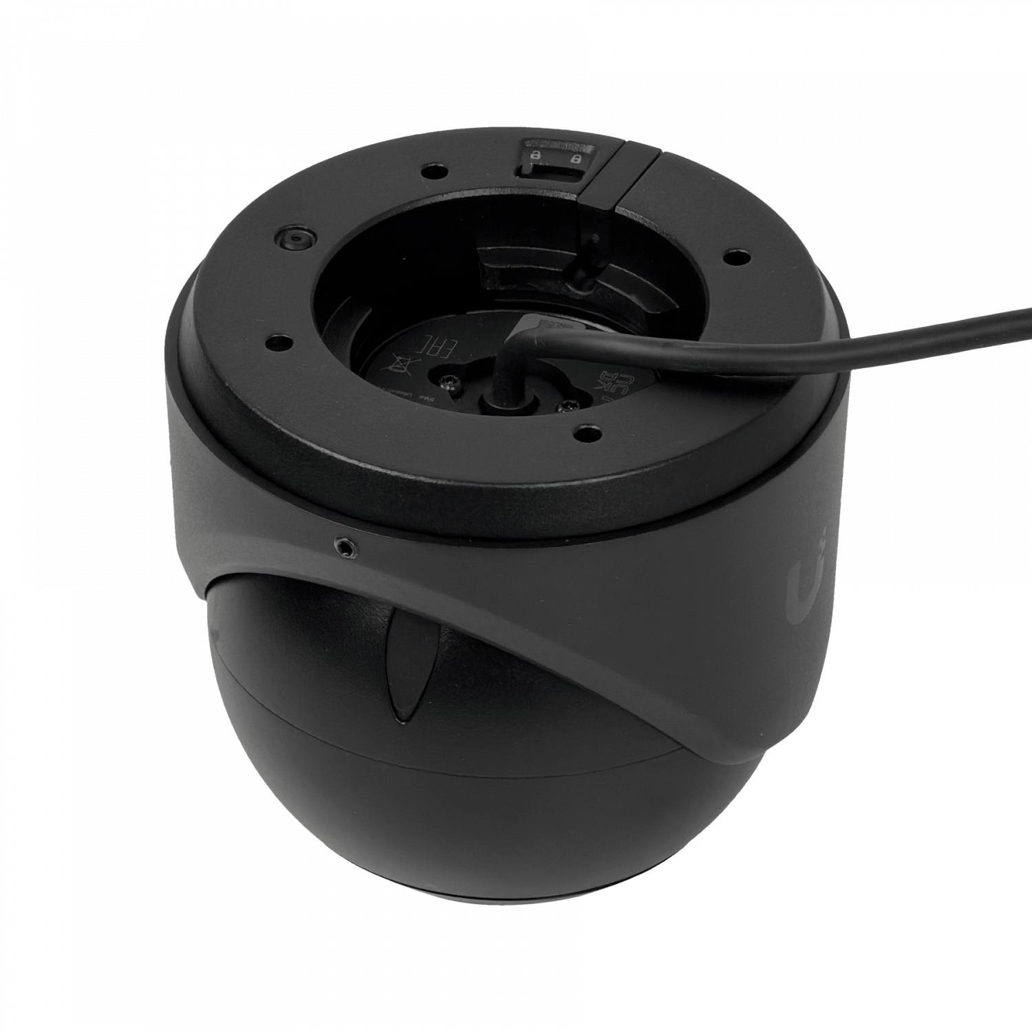 UBIQUITI UI Negro Dome 8MP AI IR30m 1-100 110º IP66 IK04 Mic req-PoE - Imagen 7